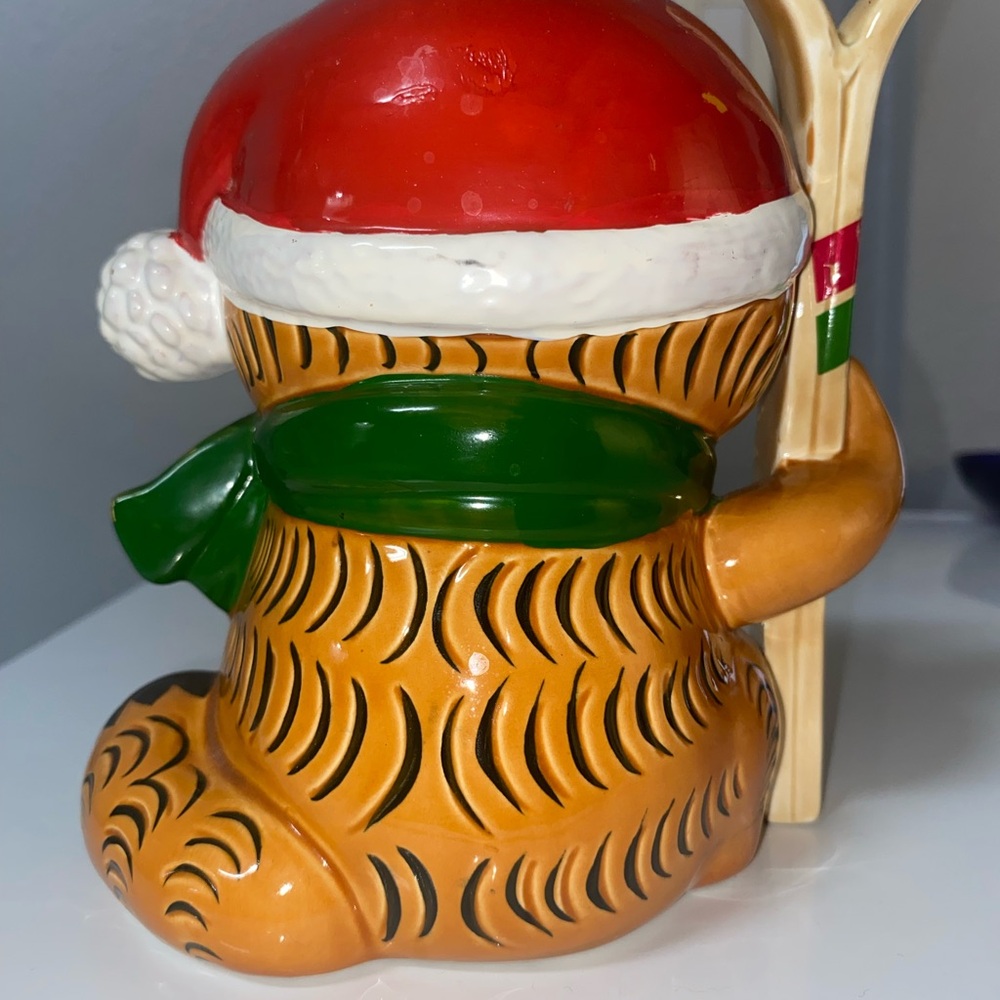 Enesco Garfield Skier Piggy Bank - Picture 4 of 11
